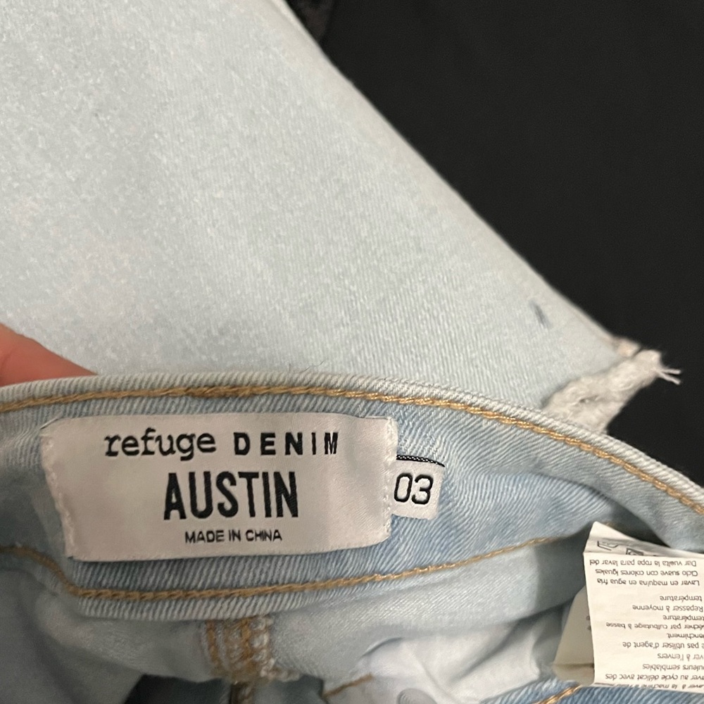 Flared jeans - Picture 2 of 2